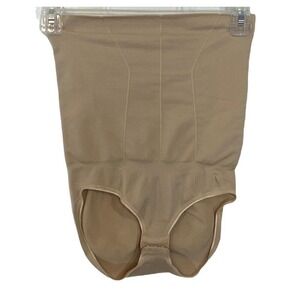 NWOT Red Hot by Spanx FS4115 High Waist Flat Out Flawless Tan ‎ Brief Size Small